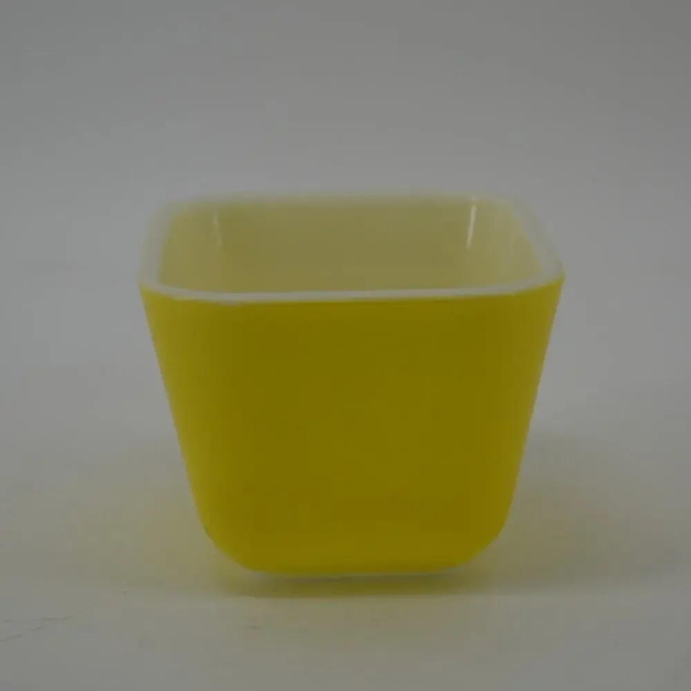 Vintage PYREX Refrigerator Dish Yellow 501 B Fridgie Cottage